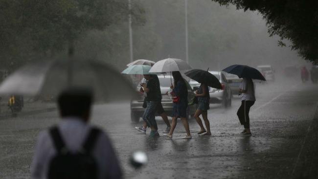 北京，大雨