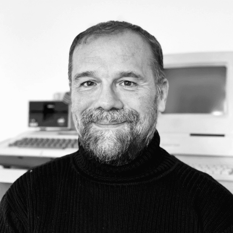 About microcontroller board Arduino 